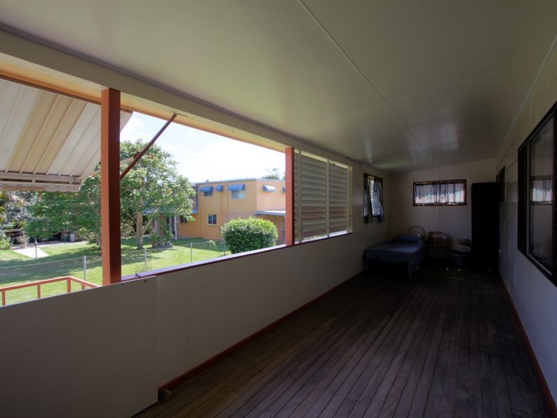 3 Yamba Street, Palmers Island NSW 2463