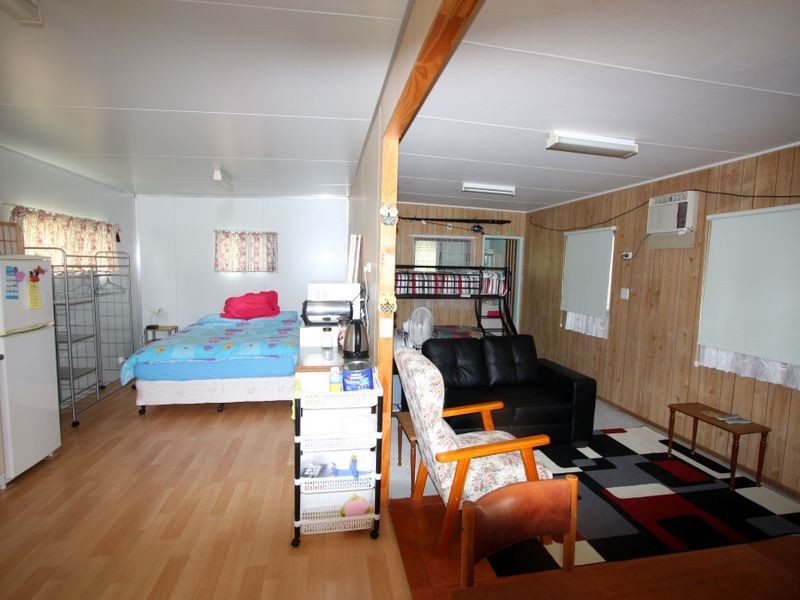 77 mobile Brooms Head Cabin, Brooms Head NSW 2463