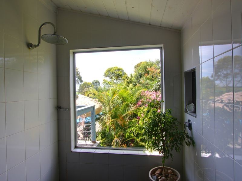 87 Middle Road, Palmers Island NSW 2463