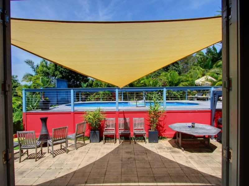 87 Middle Road, Palmers Island NSW 2463