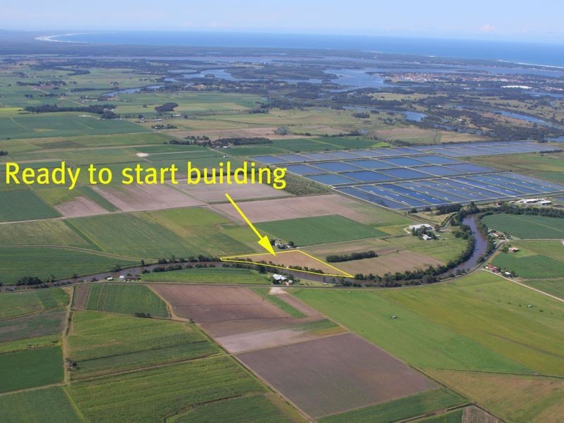 L. 21 North Bank Rd., Yamba NSW 2464