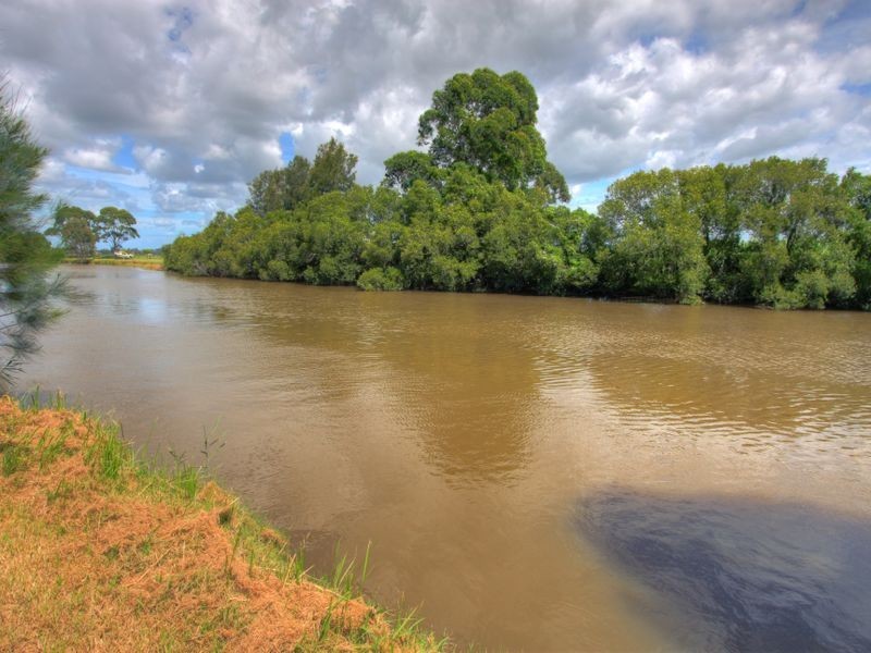 L. 21 North Bank Rd., Yamba NSW 2464