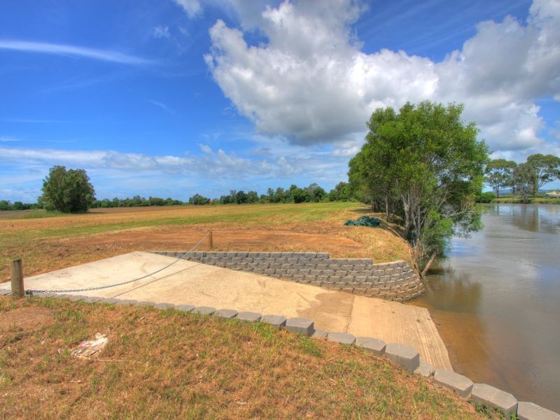 L. 21 North Bank Rd., Yamba NSW 2464