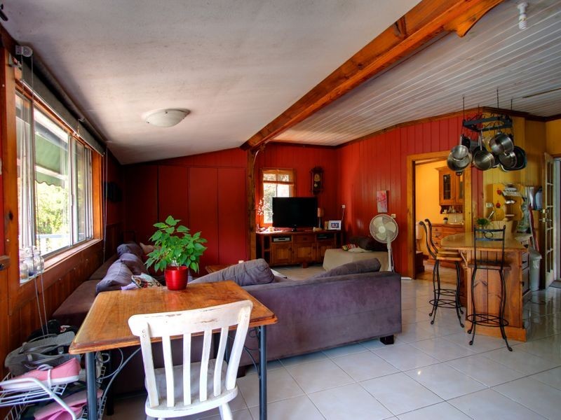 87 Middle Road, Yamba NSW 2464