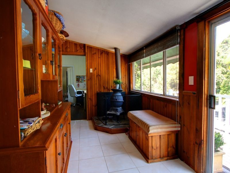 87 Middle Road, Yamba NSW 2464