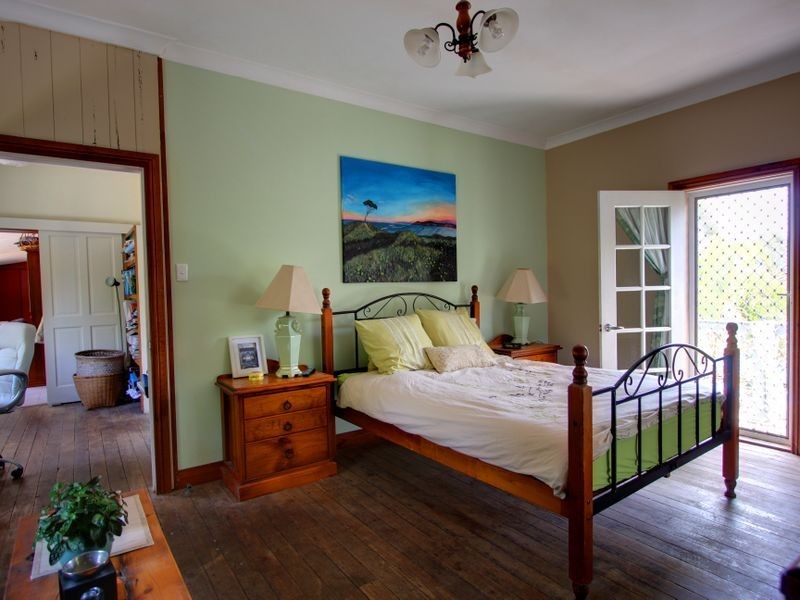 87 Middle Road, Yamba NSW 2464