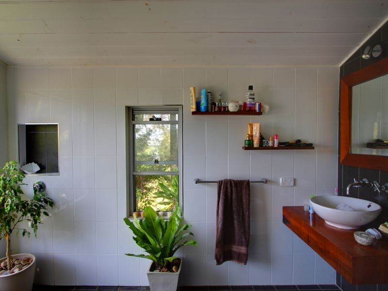 87 Middle Road, Yamba NSW 2464