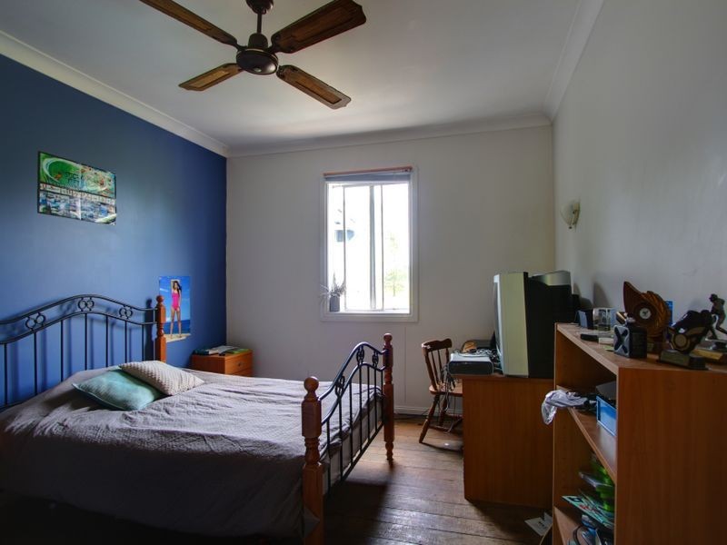 87 Middle Road, Yamba NSW 2464