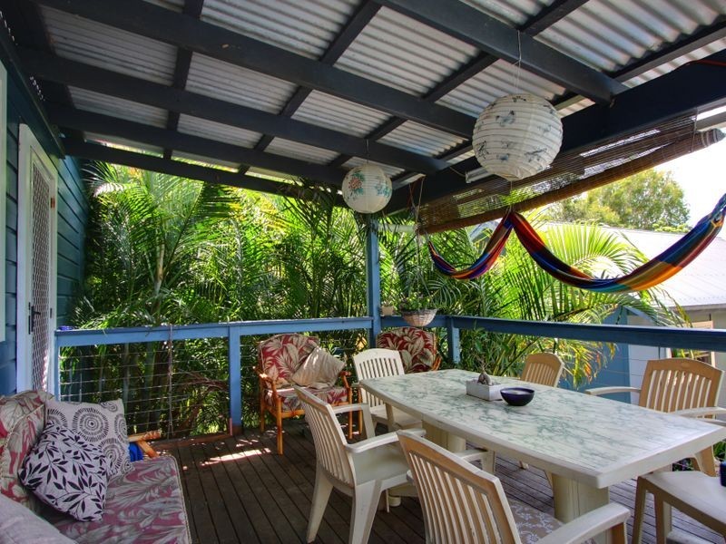 87 Middle Road, Yamba NSW 2464