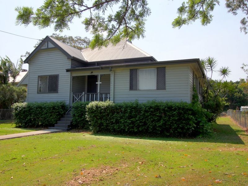 10 River Street, Harwood Island NSW 2465