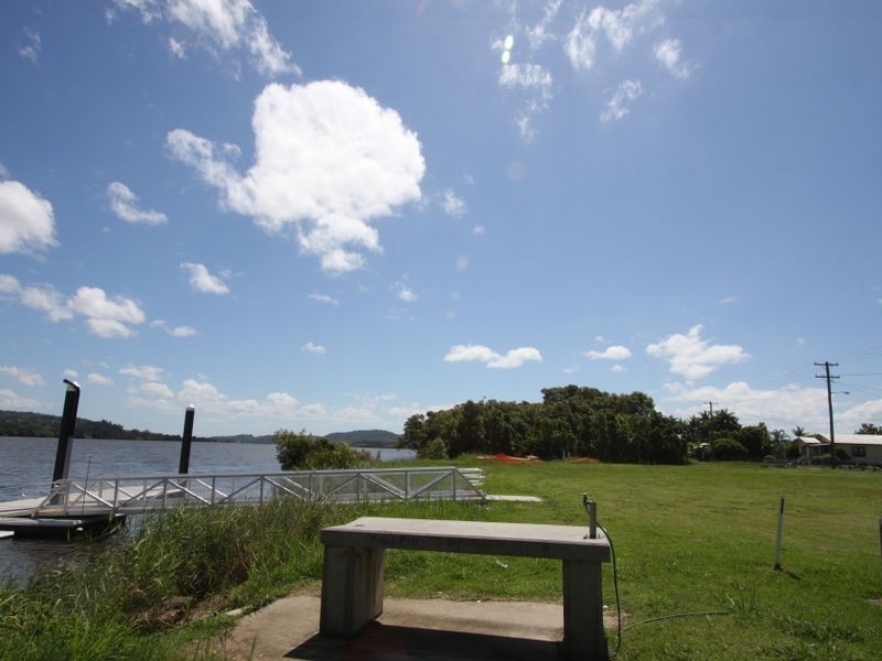 10 River Street, Harwood Island NSW 2465