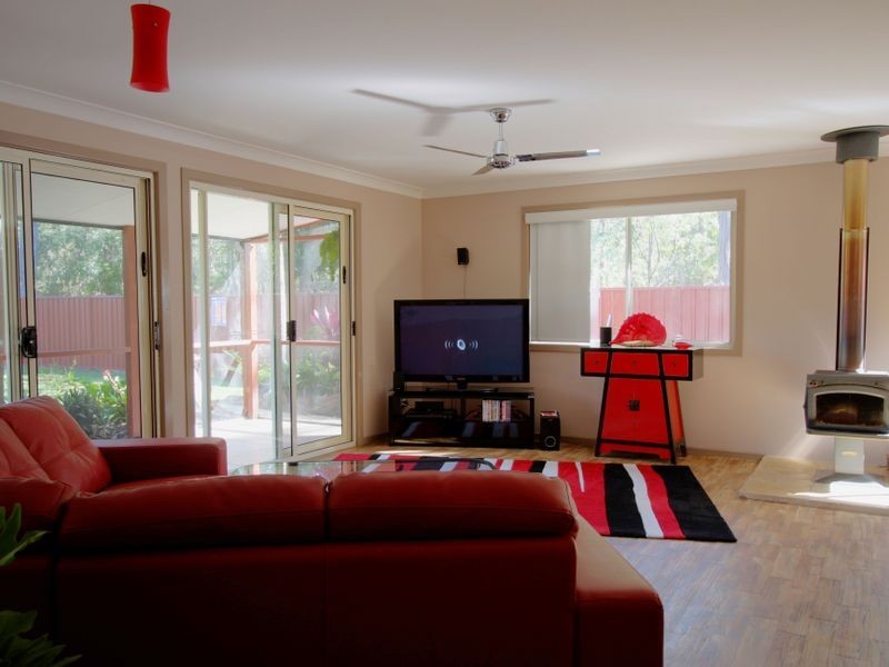 33 Emu Drive, Woombah NSW 2469