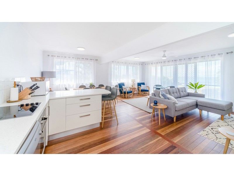 128 Ocean Road, Brooms Head NSW 2463