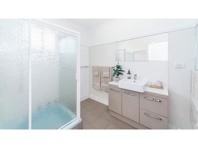 128 Ocean Road, Brooms Head NSW 2463
