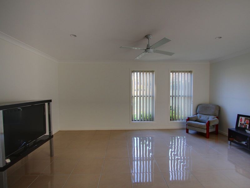 10 Parklands Drive, Gulmarrad NSW 2463