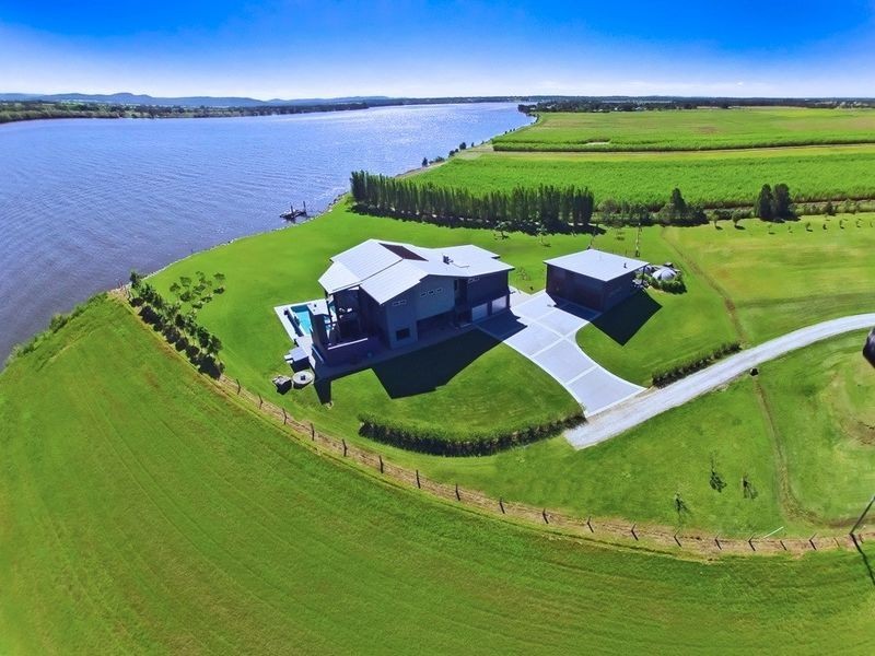 109 School Road, Palmers Island NSW 2463