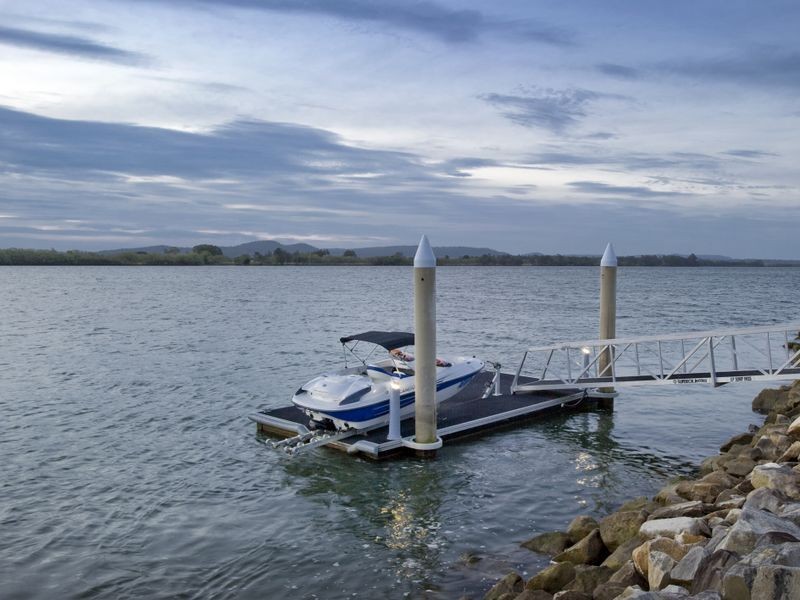 109 School Road, Palmers Island NSW 2463