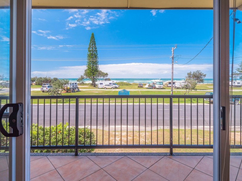 54 Ocean Road, Brooms Head NSW 2463