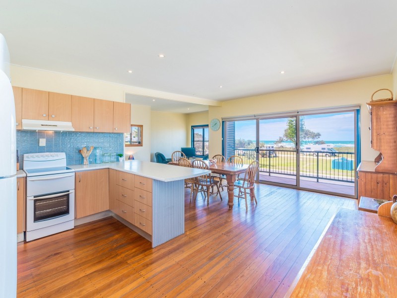 54 Ocean Road, Brooms Head NSW 2463
