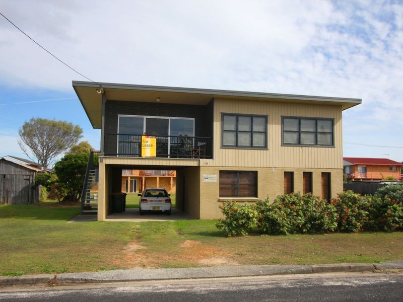 54 Ocean Road, Brooms Head NSW 2463