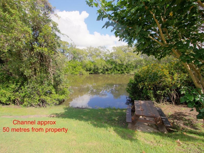 52 x Serpentine Channel South Bank Road, Harwood Island NSW 2465