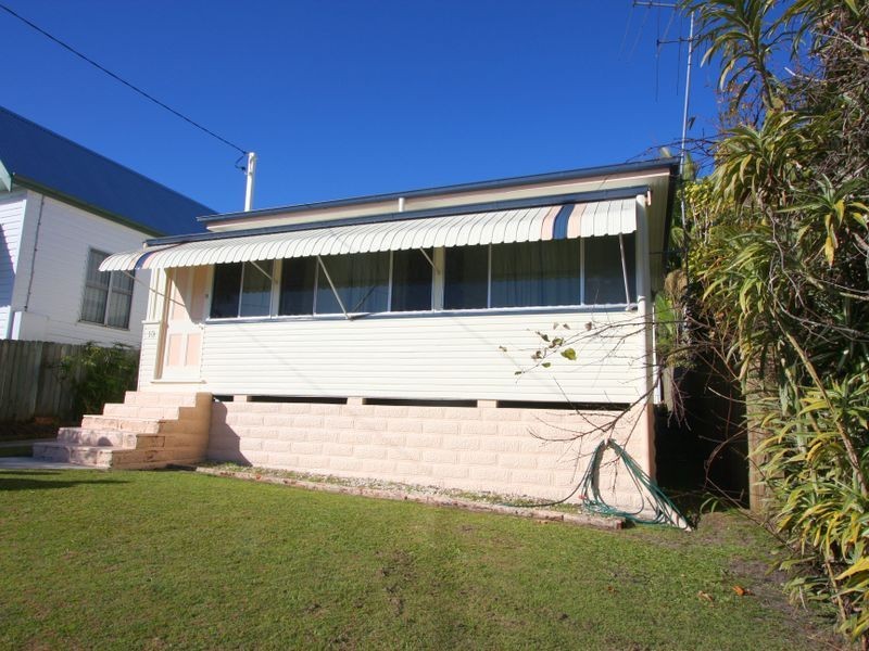 13 Oban Street, Maclean NSW 2463