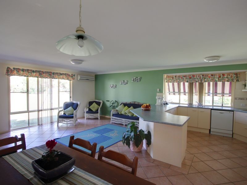 5 King Parrot Parade, Gulmarrad NSW 2463