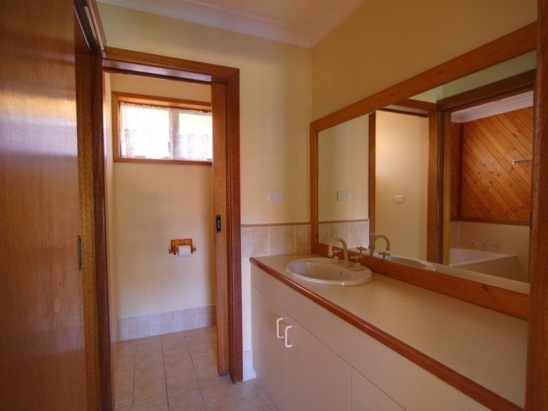 8 Iona Close, Maclean NSW 2463