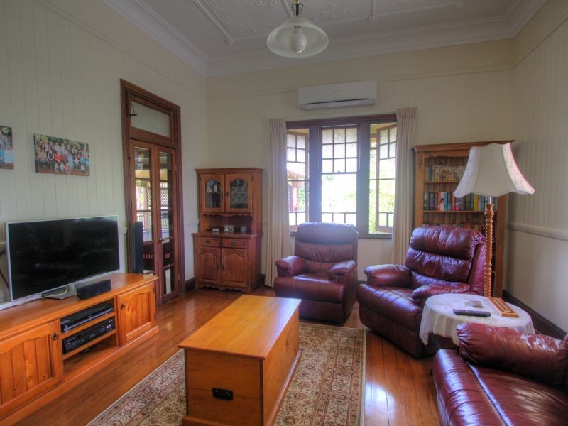 2 Clarence Street, Maclean NSW 2463
