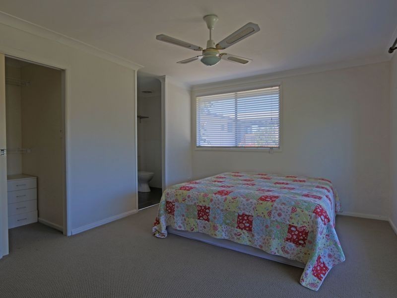 9 Dalley Street, Palmers Island NSW 2463