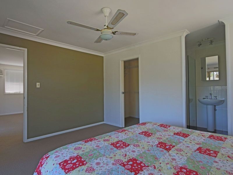 9 Dalley Street, Palmers Island NSW 2463