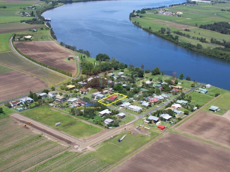 9 Dalley Street, Palmers Island NSW 2463