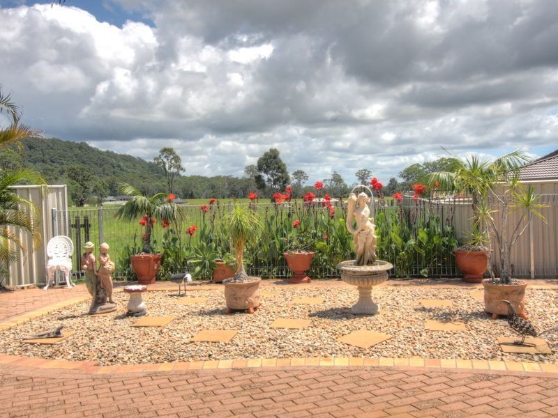 8 Amber Close, Townsend NSW 2463