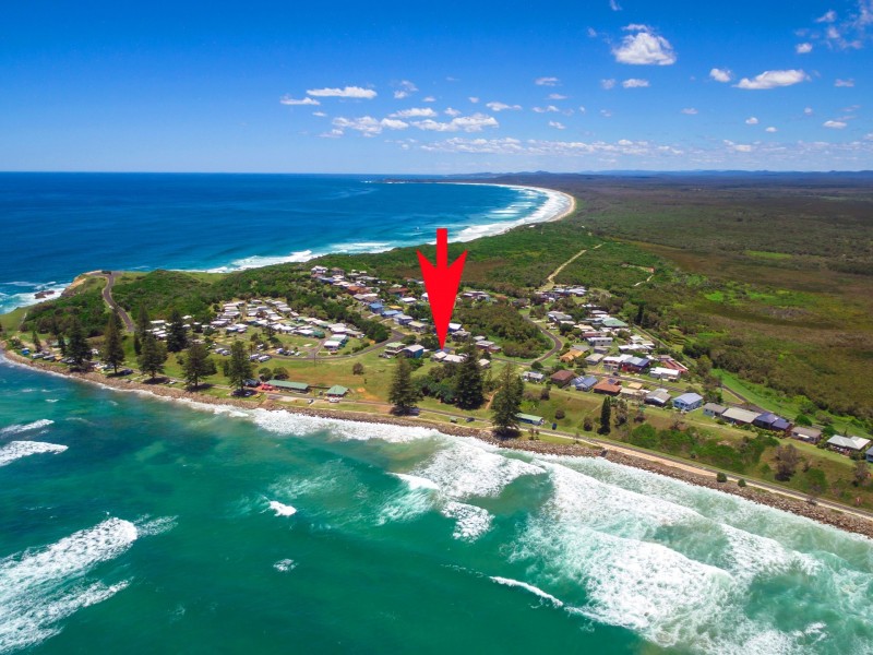 65 Ocean Road, Brooms Head NSW 2463