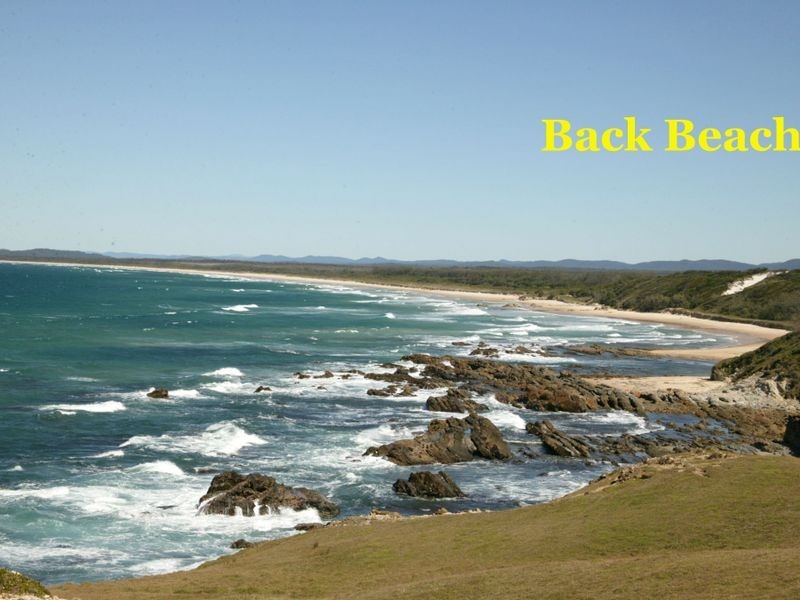 65 Ocean Road, Brooms Head NSW 2463