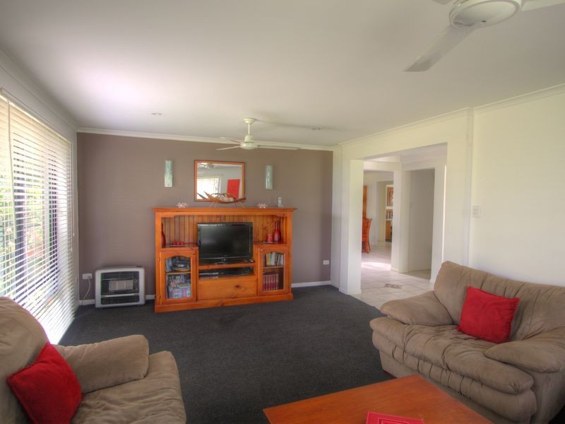 11 Federation Place, Gulmarrad NSW 2463