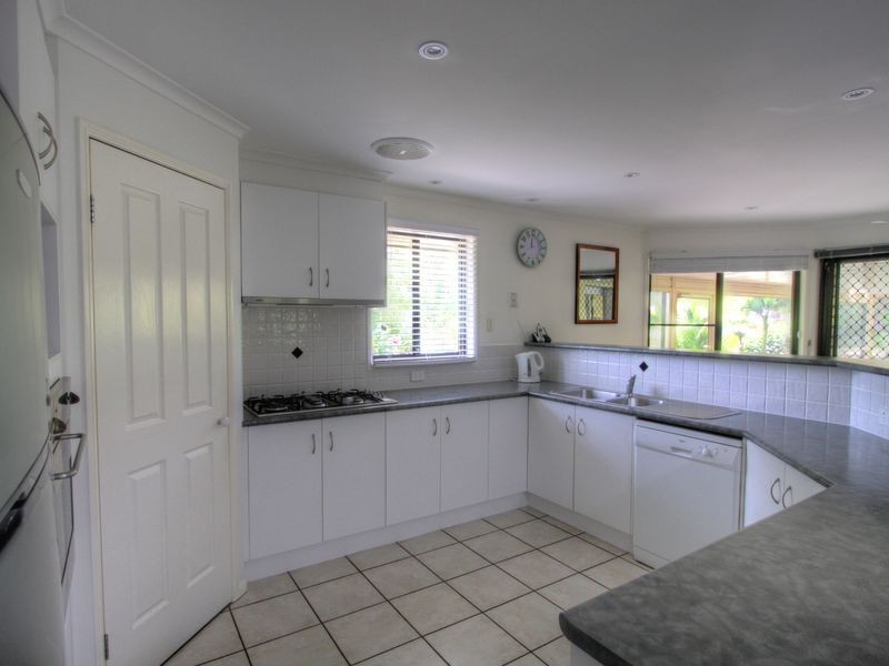 11 Federation Place, Gulmarrad NSW 2463