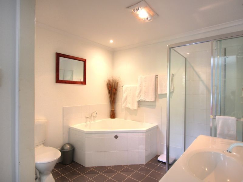 11 Federation Place, Gulmarrad NSW 2463