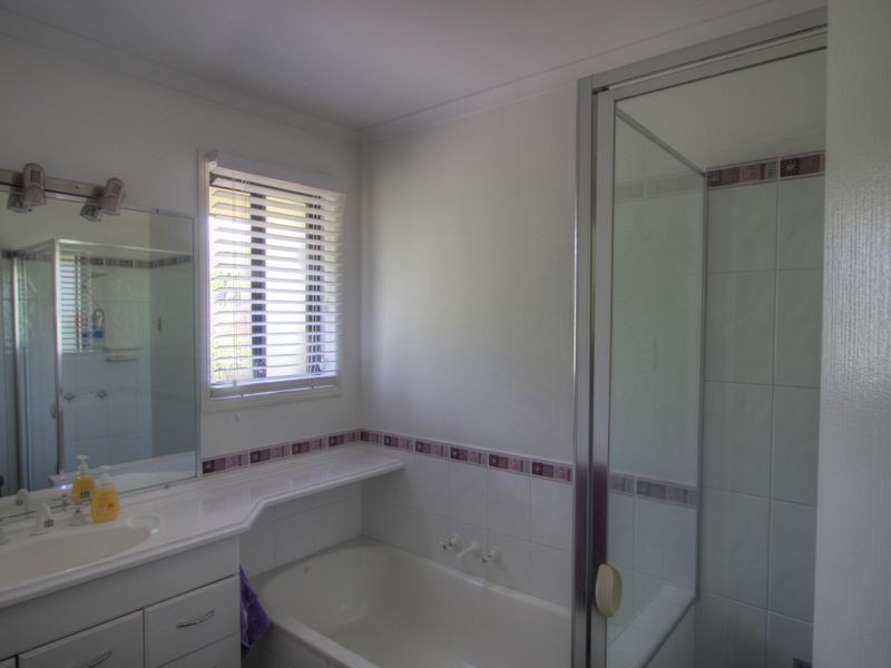 11 Federation Place, Gulmarrad NSW 2463