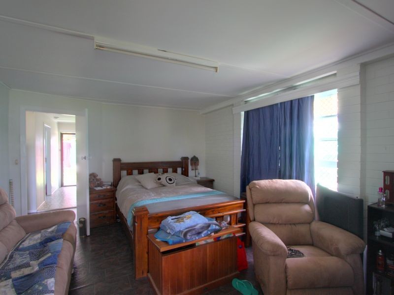 8 John Street, Maclean NSW 2463