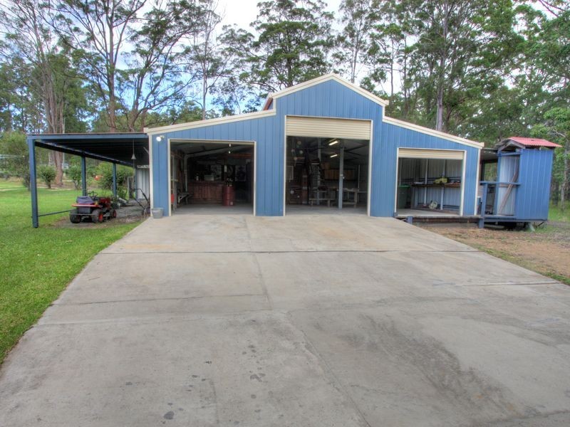 37 Clyde Essex Drive, Gulmarrad NSW 2463