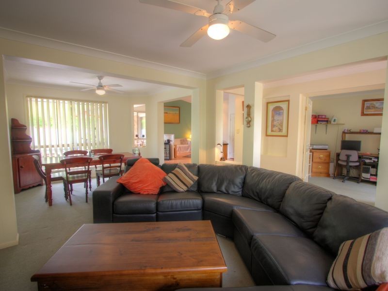 37 Clyde Essex Drive, Gulmarrad NSW 2463