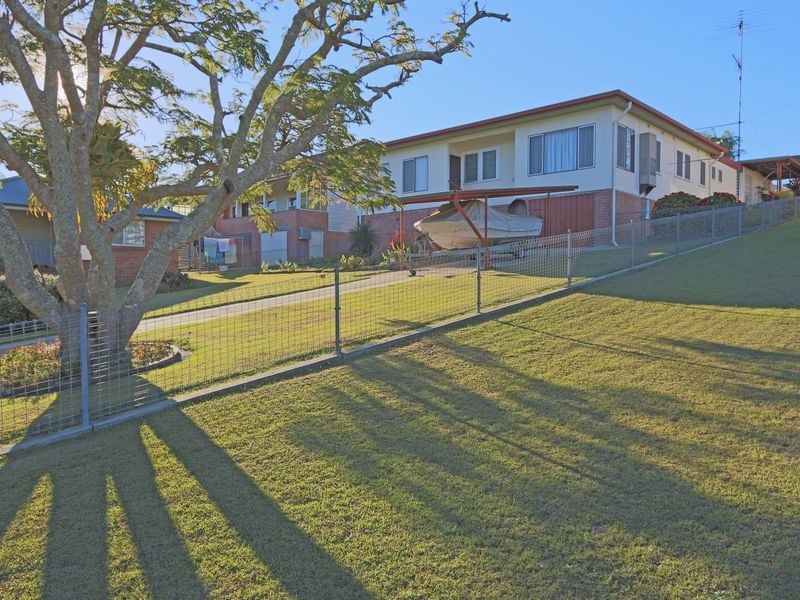17 Taloumbi Street, Maclean NSW 2463