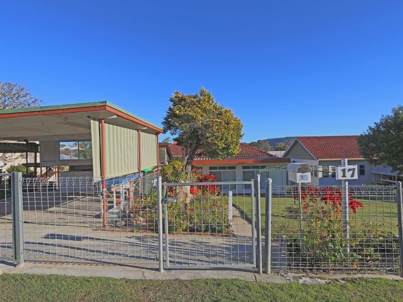 17 Taloumbi Street, Maclean NSW 2463