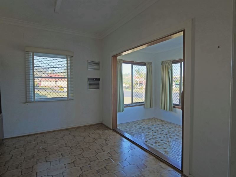 17 Taloumbi Street, Maclean NSW 2463