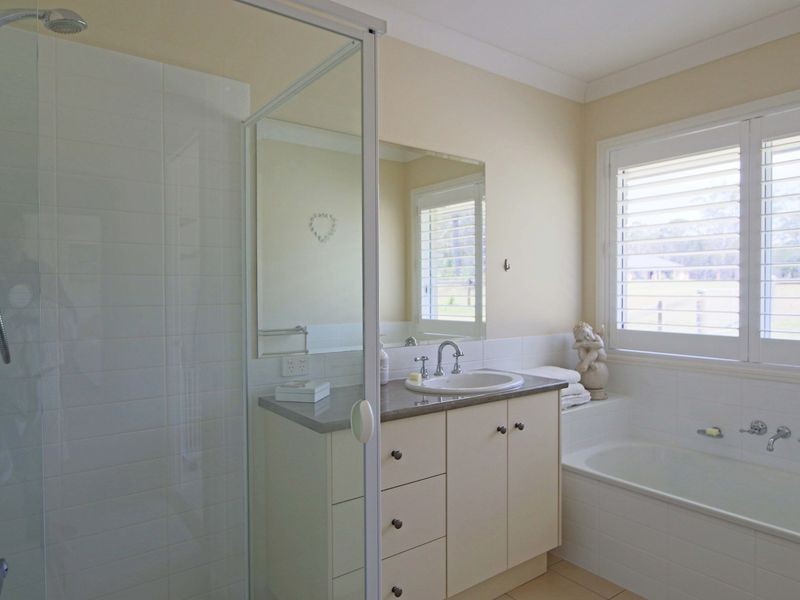 32 Whispering Pines Place, Gulmarrad NSW 2463