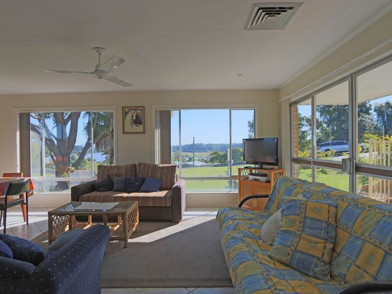 8 Bent Street, Maclean NSW 2463