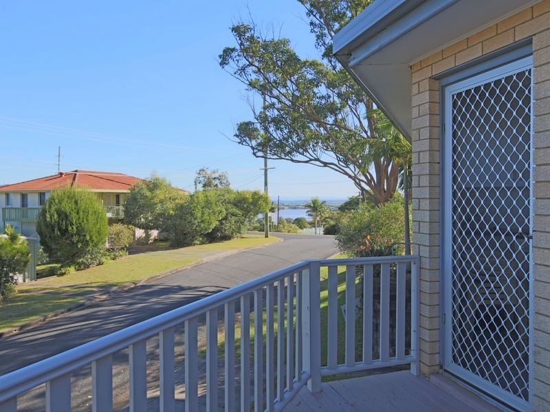 8 Bent Street, Maclean NSW 2463