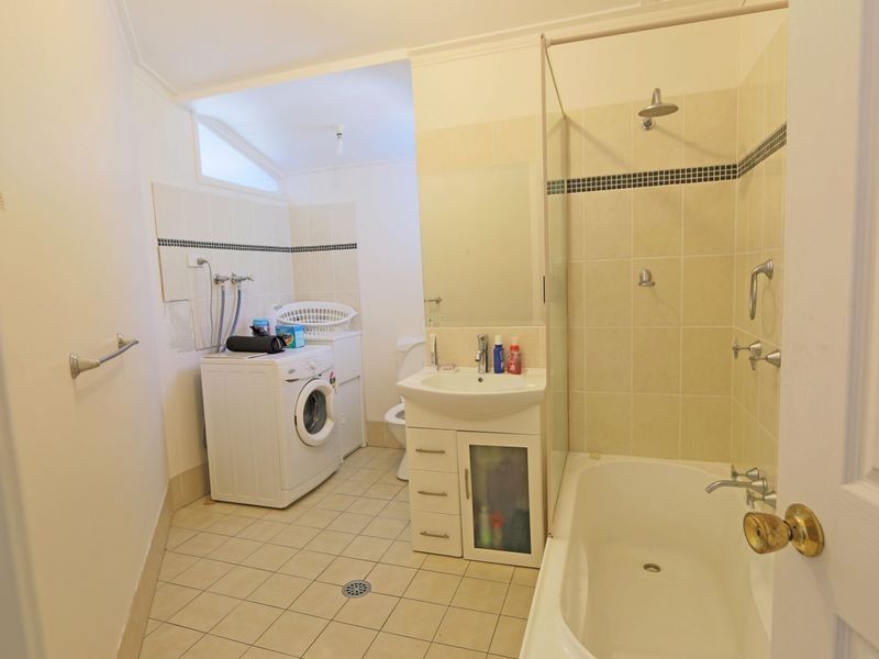 25 Roderick Street, Maclean NSW 2463