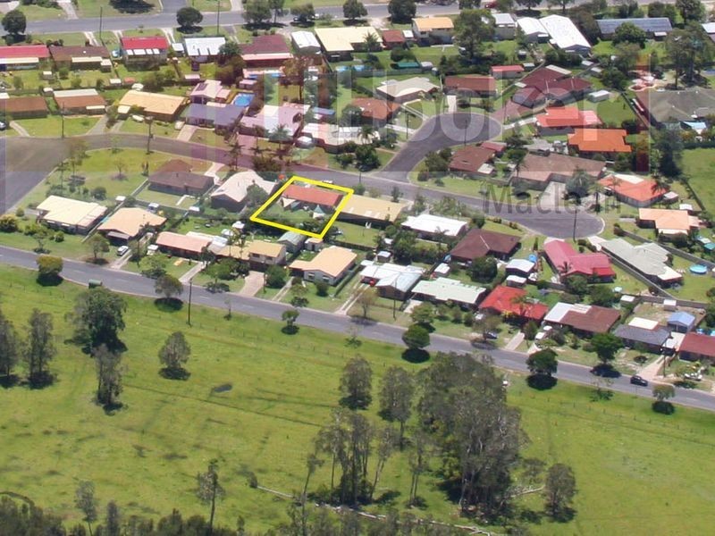 8 Sapphire Close, Townsend NSW 2463